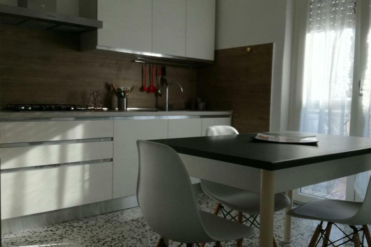 Casa Chiara Apartment San Benedetto del Tronto Exterior foto