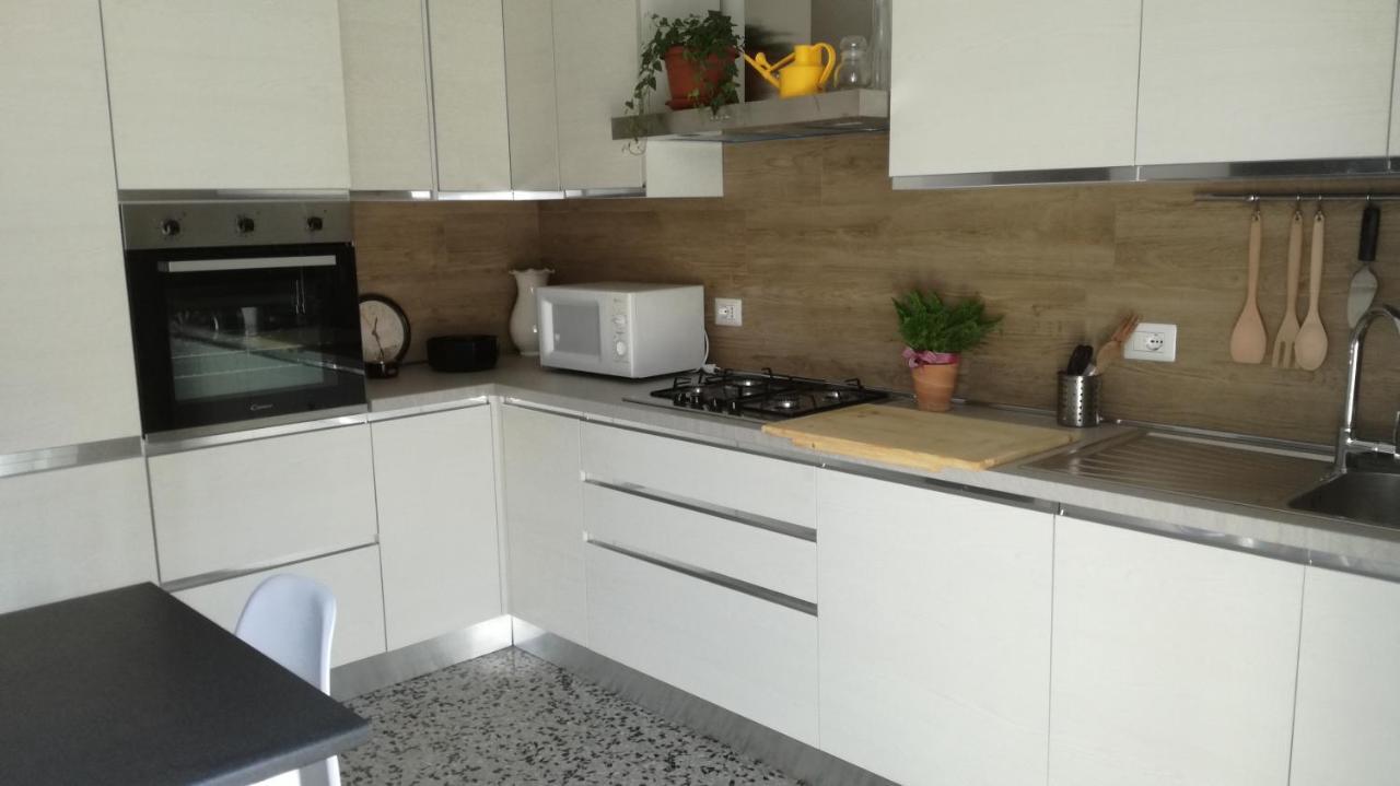 Casa Chiara Apartment San Benedetto del Tronto Exterior foto